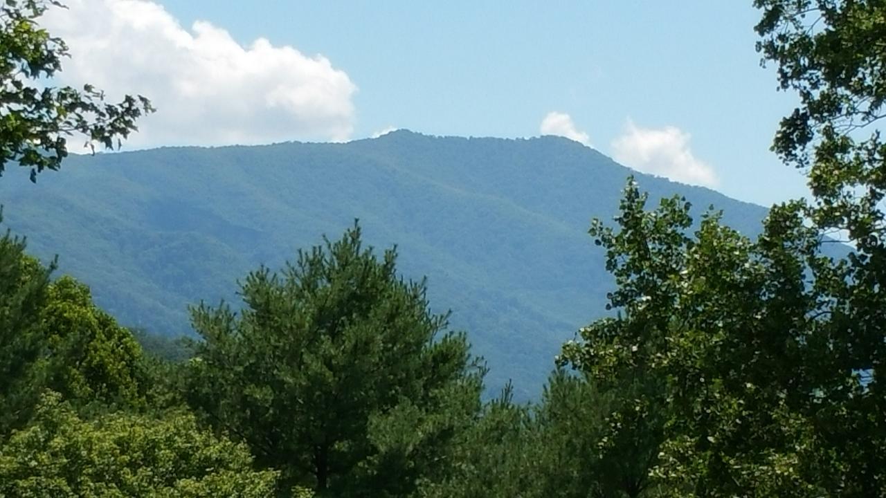 Almost Heaven Bed & Breakfast Waynesville Εξωτερικό φωτογραφία