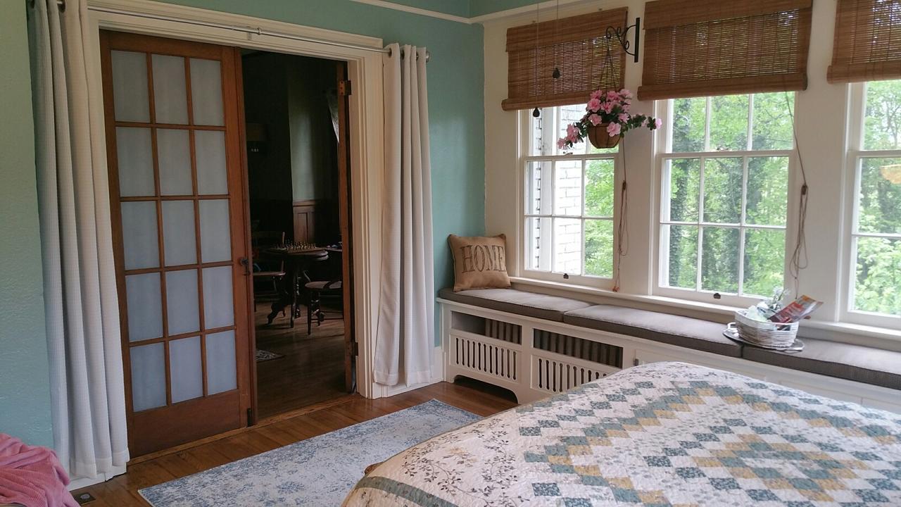 Almost Heaven Bed & Breakfast Waynesville Εξωτερικό φωτογραφία