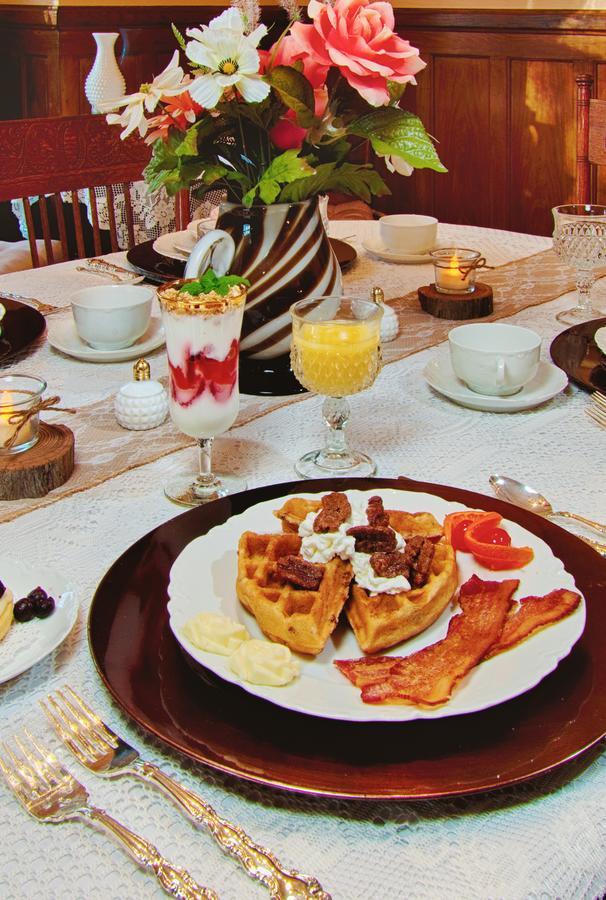 Almost Heaven Bed & Breakfast Waynesville Εξωτερικό φωτογραφία
