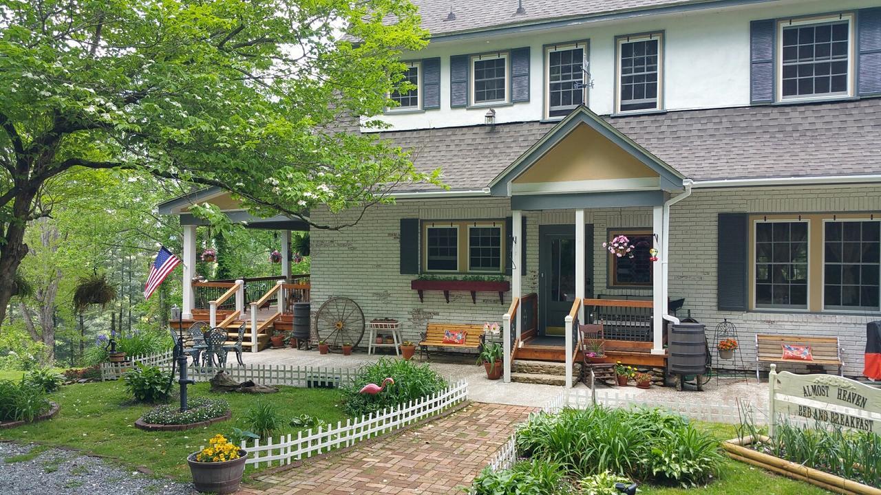 Almost Heaven Bed & Breakfast Waynesville Εξωτερικό φωτογραφία